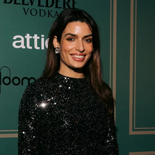 Η Τόνια Σωτηροπούλου με το τέλειο hair look για τις βροχερές μέρες του χειμώνα