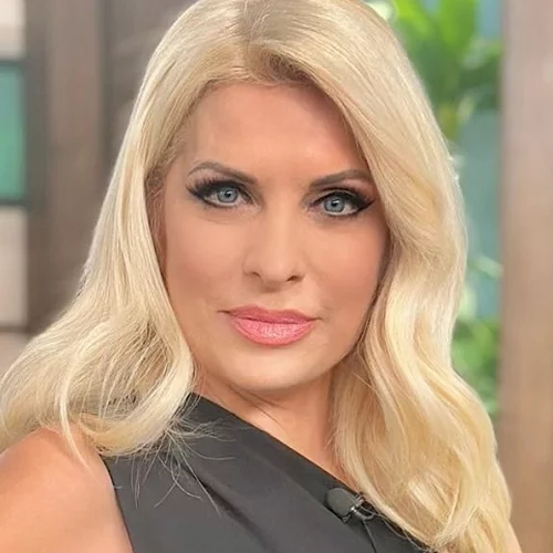 Η Ελένη Μενεγάκη με τη Βαλέρια στην Κηφισιά | Δείτε τις φωτογραφίες