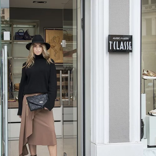 Πώς θα είσαι chic αυτή τη σεζόν | Οι πιο κομψές επιλογές σε ρούχα και αξεσουάρ