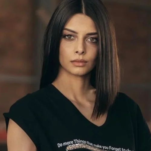 Άννα Μπεζάν | Η γλυκιά στιγμή με την κόρη της που απαθανάτισε η Χριστίνα Παππά