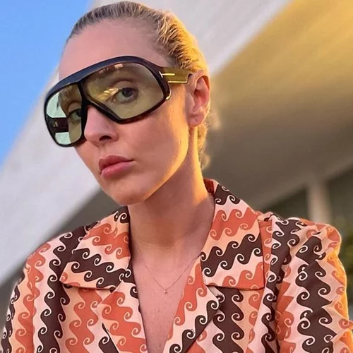 Η Τάμτα μάς συστήνει για πρώτη φορά τη γλυκύτατη μητέρα της και η ομοιότητά τους εντυπωσιάζει