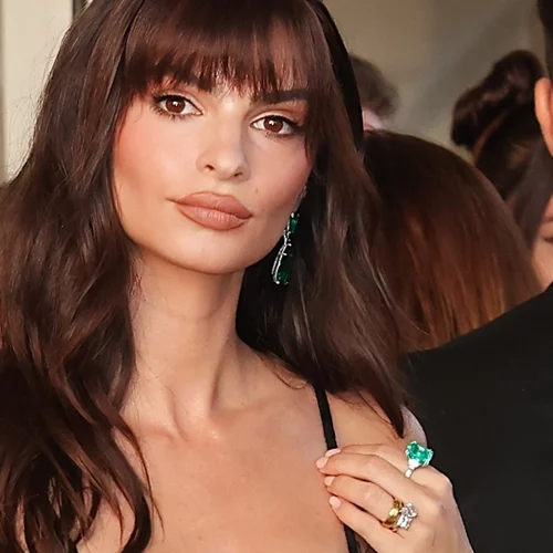 Αυτά είναι τα πιο κολακευτικά χρώματα νυχιών για μελαχρινές