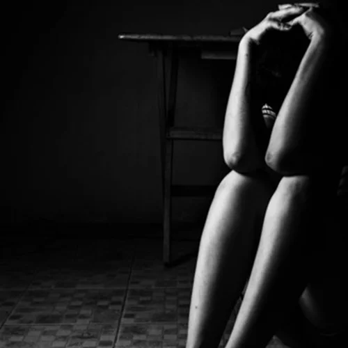 Σοκ στη Θεσσαλονίκη | Βίασε επανειλημμένα τη 22χρονη ανιψιά του και μετά ήθελε να την παντρέψει με τον γιο του