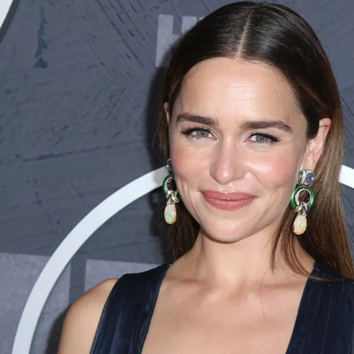 "Mε λένε Εμίλια Κλαρκ και σχεδόν πέθανα από ανεύρυσμα. Δύο φορές"