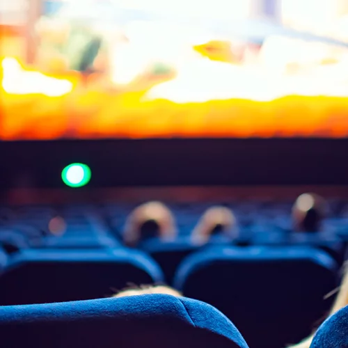 Οι ταινίες που κάνουν πρεμιέρα στο σινεμά | H ταινία που θα δώσει το Όσκαρ στην Κέιτ Μπλάνσετ και ο Τιτανικός 25 χρόνια μετά