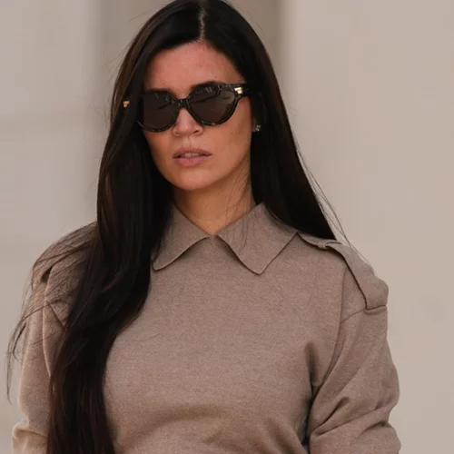 5 σούπερ έλαια κατά του φριζαρίσματος που κοστίζουν λιγότερο από 15€