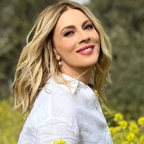 Χωρίς φίλτρα, χωρίς μακιγιάζ | 5 Ελληνίδες άνω των 50 που μεγαλώνουν όμορφα