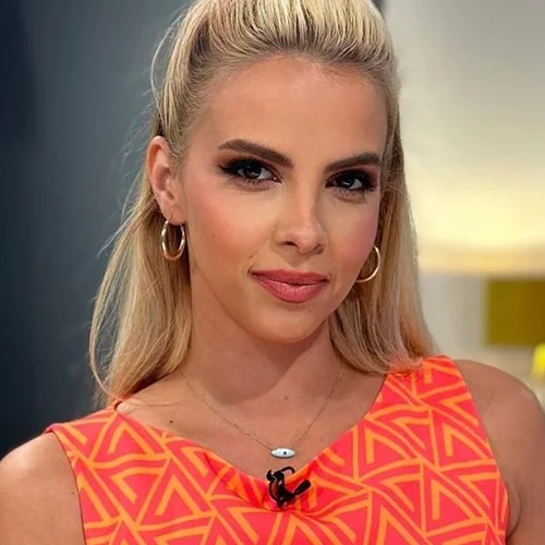 Η Τζένη Μελιτά ξεκίνησε τις πρόβες νυφικού και τις προετοιμασίες για τον γάμο της