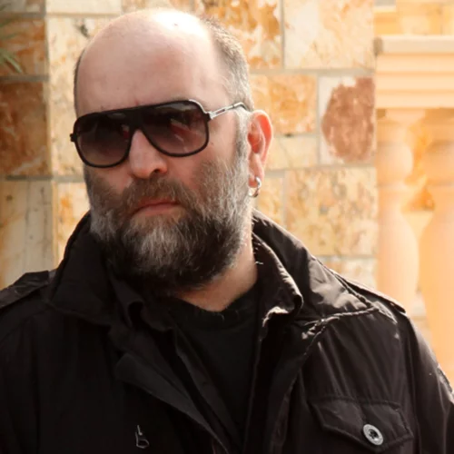 Πυξ Λαξ | Ξεσπά ο Μπάμπης Στόκας - "Όποιος μας ξανασυνδέσει με τέτοια ειδεχθή πράξη, θα μας βρει απέναντι"