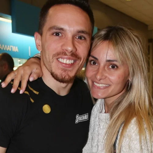 Λευτέρης Πετρούνιας - Βασιλική Μιλλούση | Συγκινούν οι αναρτήσεις τους - "Ήρθε πάλι αυτή η αμήχανη στιγμή..."