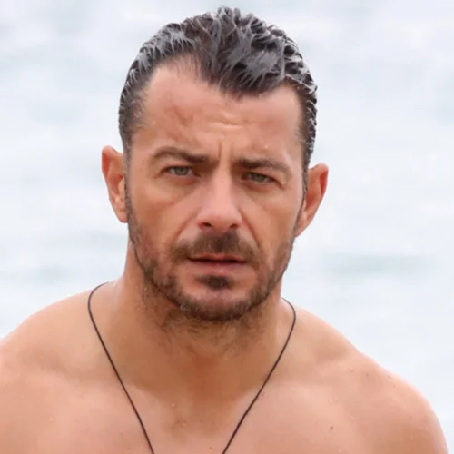 Εκνευρισμένος ο Γιάννης Σμαραγδής με τα δημοσίευματα που θέλουν τον Γιώργο Αγγελόπουλο σε ταινία του