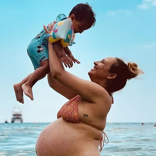 Baby boom | Γέννησε η Κλέλια Πανταζή - Η πρώτη φωτογραφία του νεογέννητου γιου της