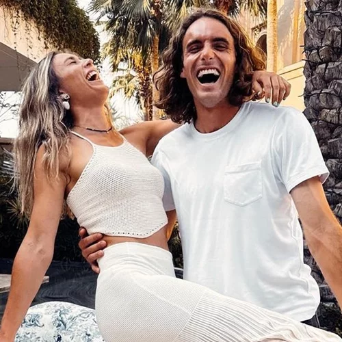 "tsitsidosa" | Ο Στέφανος Τσιτσιπάς και η σύντροφός του, Paula Badosa, μόλις έφτιαξαν κοινό Instagram account