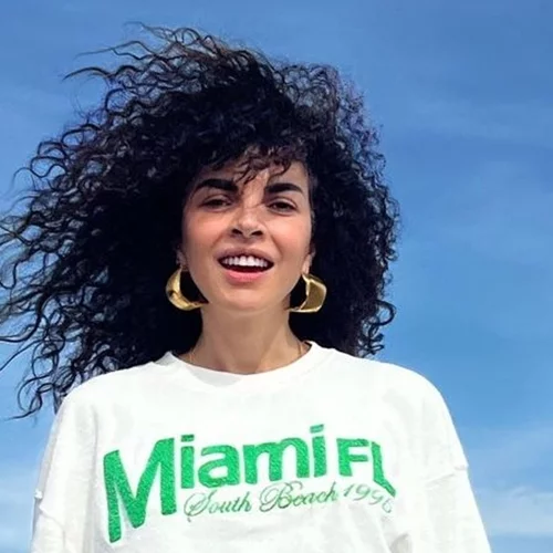 Το αναπάντεχο χτένισμα της Μαρίας Σολωμού που την έκανε να δείχνει πιο νέα από ποτέ