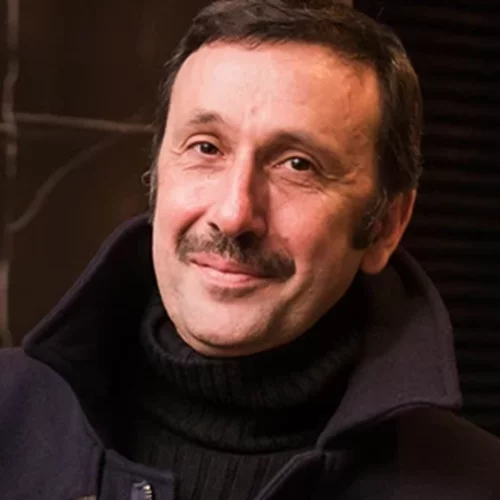 Ο Ρένος Χαραλαμπιδης απαντά για το σεξιστικό σχόλιο στην Τζένη Μελιτά | "Θα ήθελα να είσαι υπεύθυνη για να ολοκληρώσω"