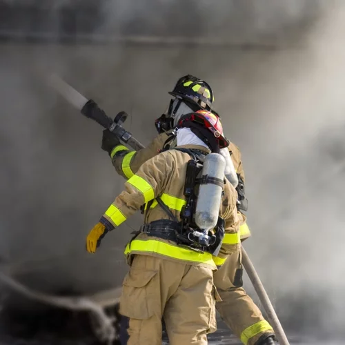 Φωτιές | Σε ύφεση η κατάσταση στη Μάνδρα, βελτιωμένη η εικόνα στη Ρόδο