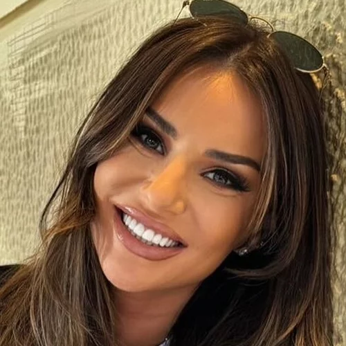 Η Ελένη Τσολάκη με το hair trend που όλα τα it girls έχουν υιοθετήσει τους τελευταίους μήνες