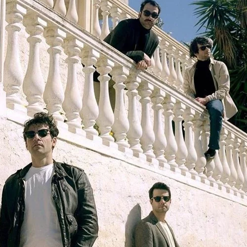 Οι Whereswilder ανεβαίνουν στην Ταράτσα του Ρομάντσο για ένα μοναδικό live