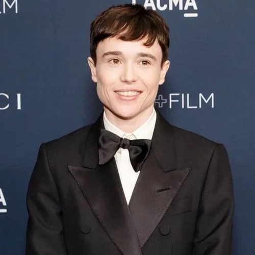 Elliot Page | Εμφανίζεται χωρίς μπλούζα και μιλά για τη δυσφορία που ένιωθε όταν είχε στήθος