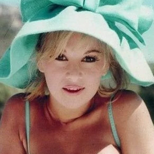 "Αλίκη είναι μόνο μία…" | Η Finos Film τιμά την Αλίκη Βουγιουκλάκη με το πιο νοσταλγικό βίντεο