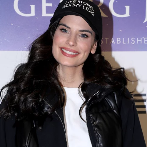 Χριστίνα Μπόμπα | Αγκαλιά με τη μητέρα της, Γιώτα, σε μία οικογενειακή ημέρα χαράς