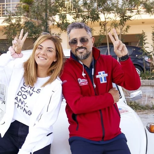 Η Βάσω Λασκαράκη γιόρτασε τα γενέθλιά της αγκαλιά με τον Λευτέρη Σουλτάτο