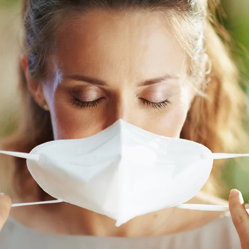 Βασιλακόπουλος για προστασία από καπνό | Σημαντικές οι μάσκες σε εξωτερικούς χώρους και άλλες 4 κινήσεις