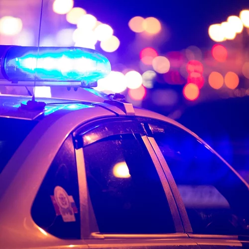 Άφησαν βρέφος μέσα στο αυτοκίνητο και πήγαν για ψώνια