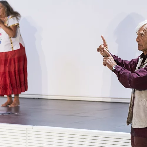 AVE MARIA | Θεατρική παράσταση με την Julia Varley σε σκηνοθεσία Eugenio Barba