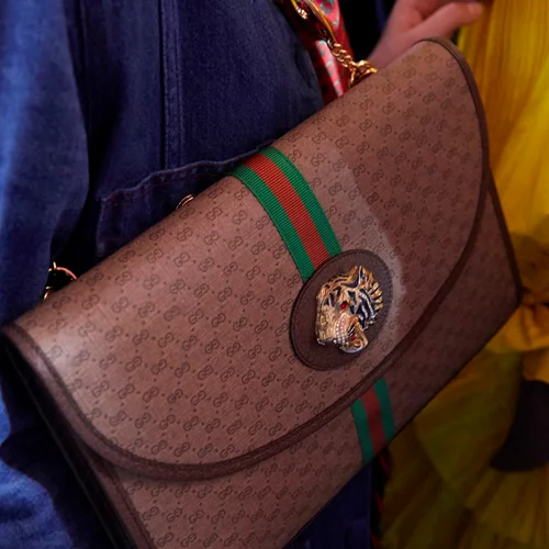 Fashion school | Όσα πρέπει να γνωρίζεις για τις τσάντες