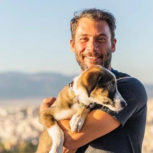 Ο Αντίνοος Αλμπάνης αποκαλύπτει πώς η Blu τον βοήθησε με τον καρκίνο | "Είχε καταλάβει τι συνέβαινε..."