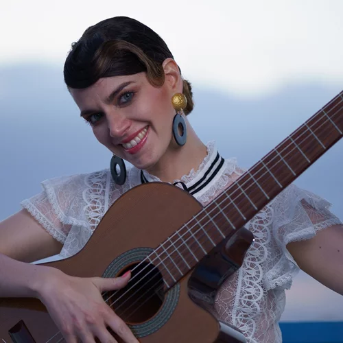 Χαριτίνη Πανοπούλου | "Πιστεύω πως το να ξέρουμε να αγαπάμε είναι μεγάλη σπουδή και ταλέντο"