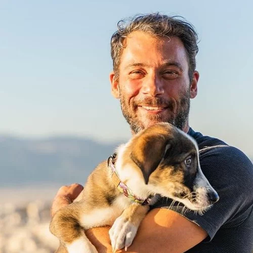 Αντίνοος Αλμπάνης | Πόζαρε φορώντας μονάχα το εσώρουχό του και το Instagram του κατέβασε τη φωτογραφία