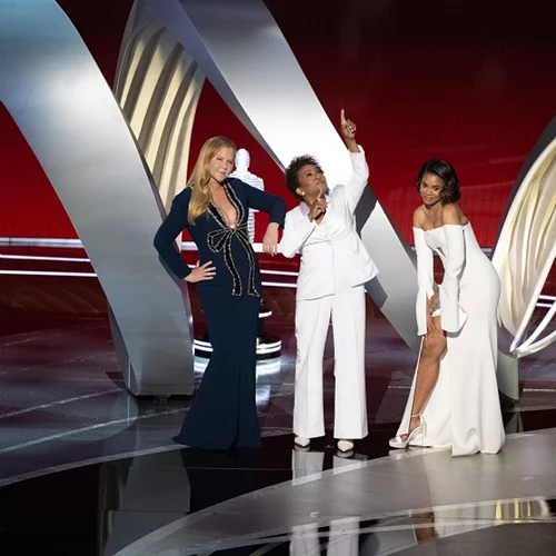 Amy Schumer - Regina Hall - Wanda Sykes: Η πολύ κακή παρουσίαση και τα αρνητικά σχόλια στο Twitter