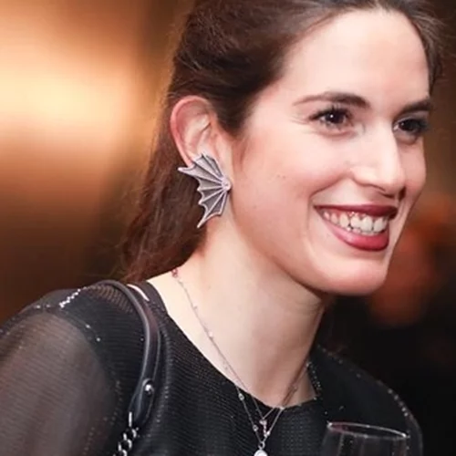 Η Αναστασία Καίσαρη σε μία σπάνια φωτογραφία με τον πατέρα της, Κώστα Καίσαρη