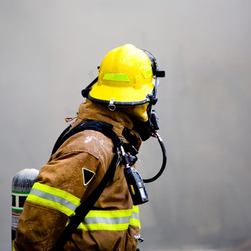 Συναγερμός στον Ασπρόπυργο μετά από φωτιά σε τρεις διαφορετικές εστίες - Μήνυμα από 112