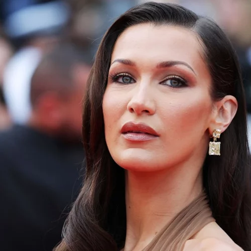 4 σωτήρια tips για επιπλέον όγκο στα ίσια μαλλιά σου