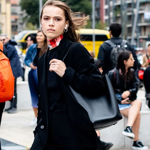 Τα 5 styling tips που μπορείς να δανειστείς από το καθημερινό στιλ των Μιλανέζων