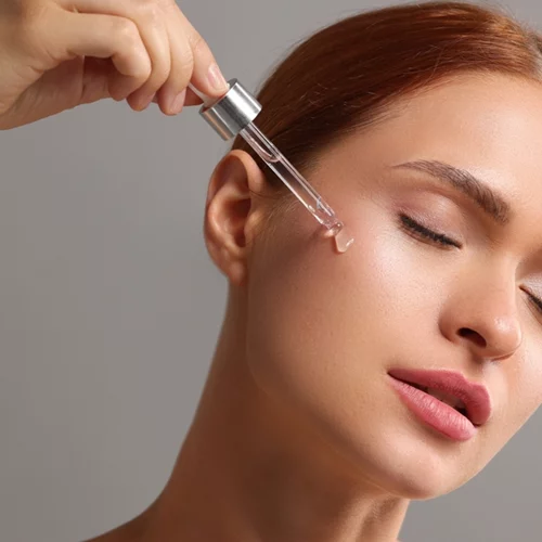 5 οικονομικά προϊόντα που κάνουν παρελθόν τις ρυτίδες και τις κηλίδες