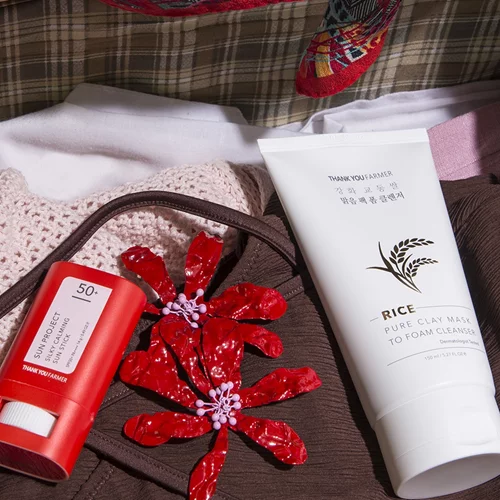 Καλοκαιρινή λίστα για ολιγοήμερες διακοπές | Τα multi-tasking προϊόντα ομορφιάς που πρέπει να πάρεις μαζί σου