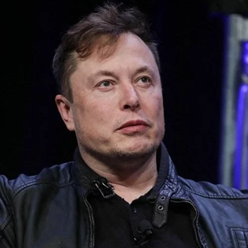 Ο Elon Musk τρολάρει την NASA για τις φωτογραφίες του τηλεσκοπίου James Webb