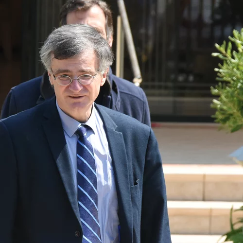 Εκτακτες ανακοινώσεις Τσιόδρα στις 13:00 για την πανδημία και τους εμβολιασμούς