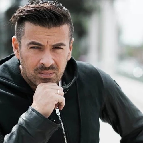 Γιάννης Αϊβάζης | Με την κόρη του στο γήπεδο - Οι πανηγυρισμοί για την αγαπημένη τους ομάδα