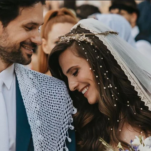 Ορφέας Αυγουστίδης | Χαλαρή βόλτα με την σύζυγό του, Γεωργία Κρασσά και τον γιο τους!