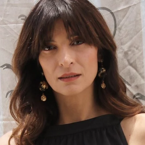 Η Αντιγόνη Κουλουκάκου φωτογραφίζεται με τον γοητευτικό αρραβωνιαστικό της δείχνοντας πιο ευτυχισμένη από ποτέ