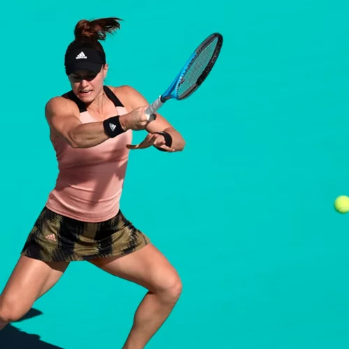 Barricade | Η adidas επανασυστήνει το πιο εμβληματικό ζευγάρι παπουτσιών για τένις