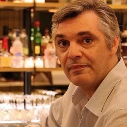 Άλκης Κούρκουλος | Γιόρτασε τα γενέθλιά του με τις διάσημες φίλες του