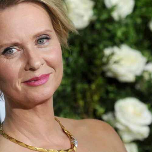 7 celebrities που νίκησαν τον καρκίνο του μαστού