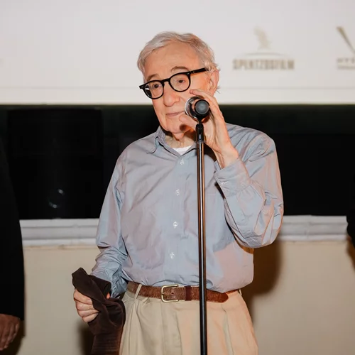 Επίσημη προβολή της ταινίας "Γυρίσματα της Tύχης" σε σενάριο και σκηνοθεσία του Woody Allen