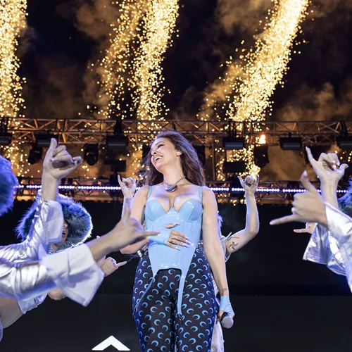 Ελένη Φουρέιρα - H μεγάλη επιστροφή | Η εκρηκτική εμφάνιση στην πρώτη της συναυλία μετά τη γέννα και οι λαμπεροί καλεσμένοι